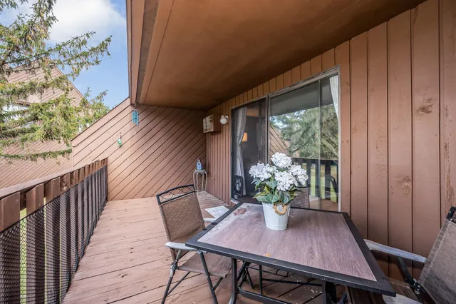 $349,900 | 40 Spring Cove Road, Unit 40, Nashua, NH 03062