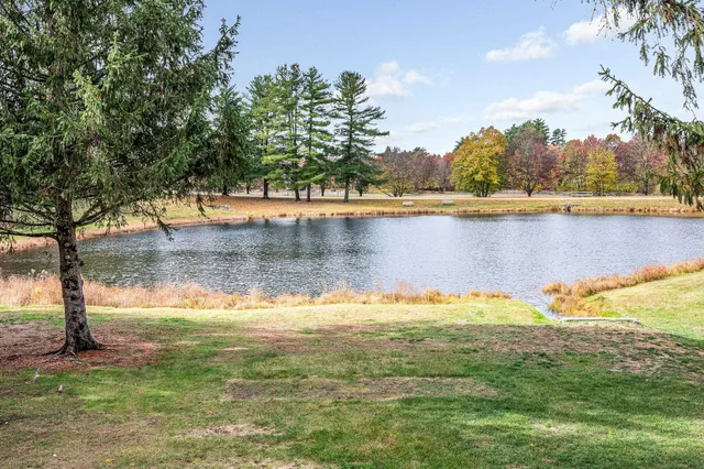 $349,900 | 40 Spring Cove Road, Unit 40, Nashua, NH 03062