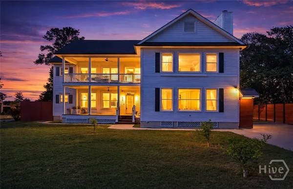 $800,000 | 223 Lake Shore Drive, Savannah, GA 31419