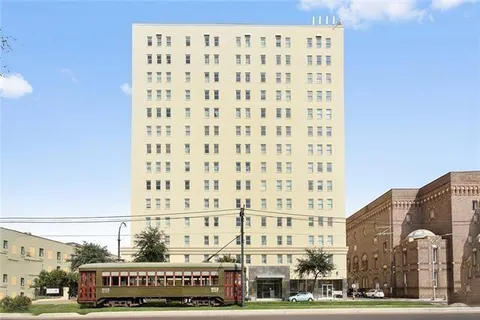 $230,000 | 1205 St Charles Avenue, Unit 803, New Orleans, LA 70130