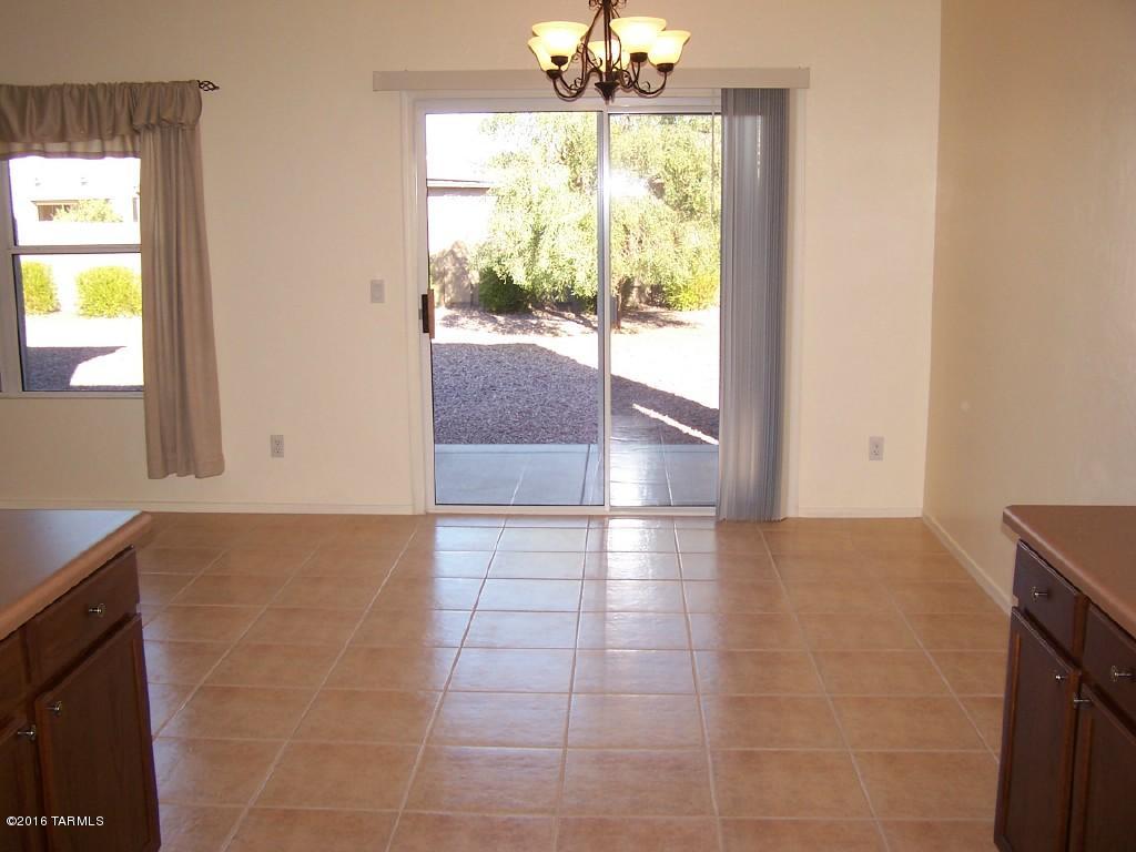 7620 West Granite Ridge Court Tucson, AZ 85743 - Photo 5 of 10
