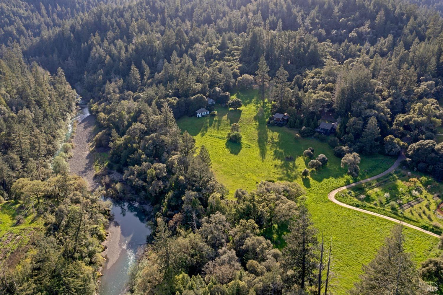 18501 Van Zandt Resort Road Philo, CA 95466 - Photo 4 of 98