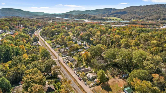 $225,000 | 1007 West Elmwood Drive, Chattanooga, TN 37405