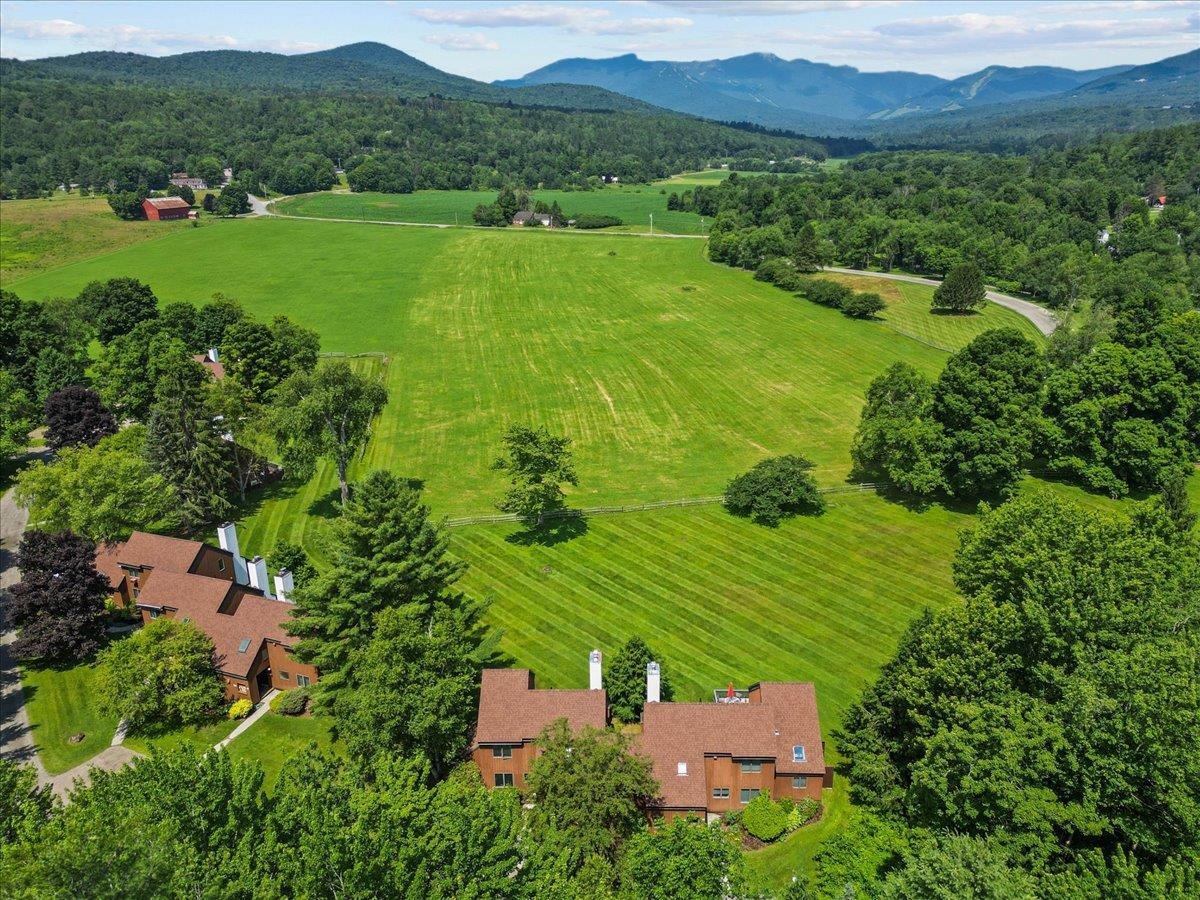 70 Field Road, Unit 5 Stowe, VT 05672 - Photo 1 of 51