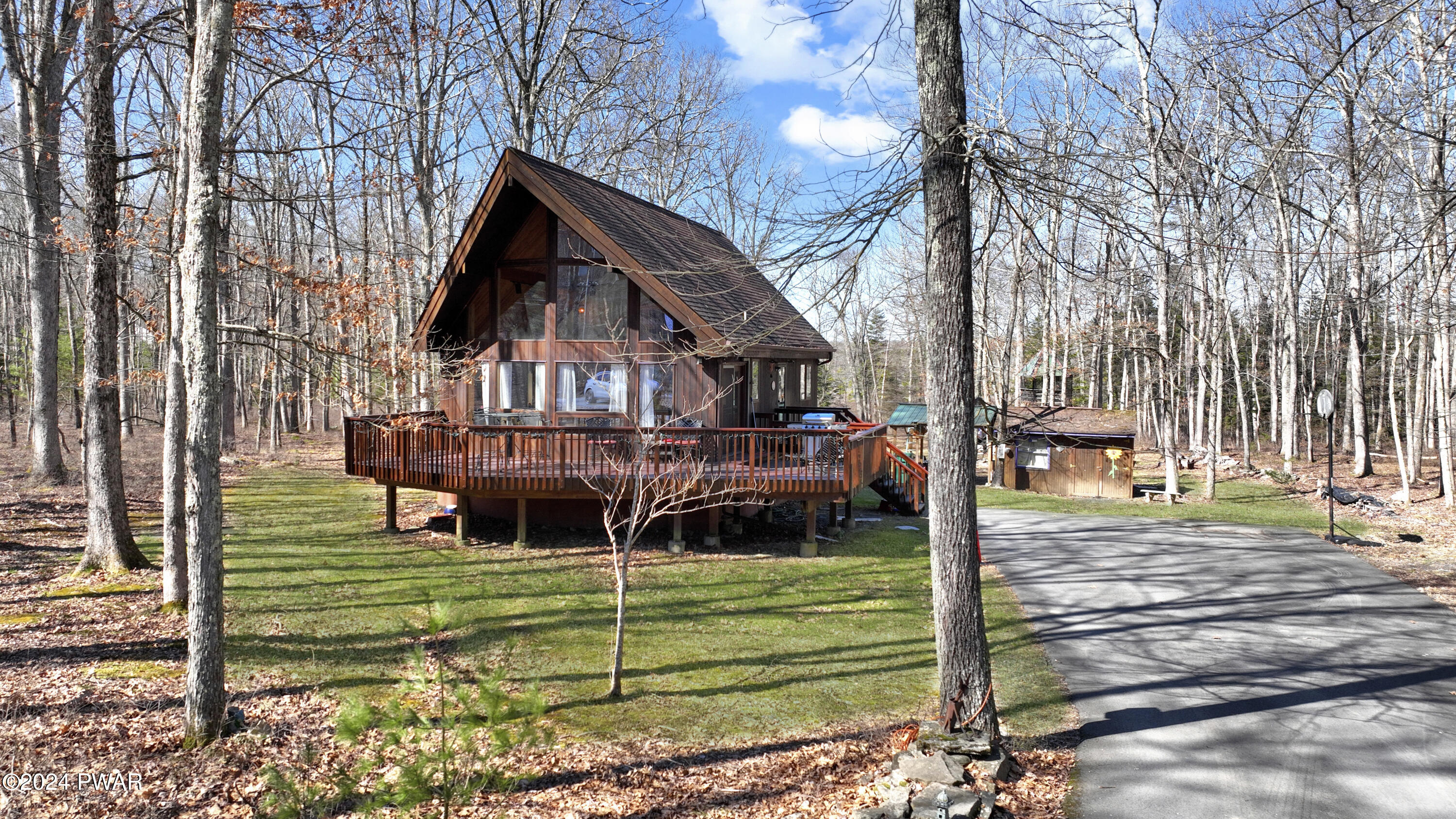 125 Weasel Road Dingmans Ferry, PA 18328 - Photo 1 of 30