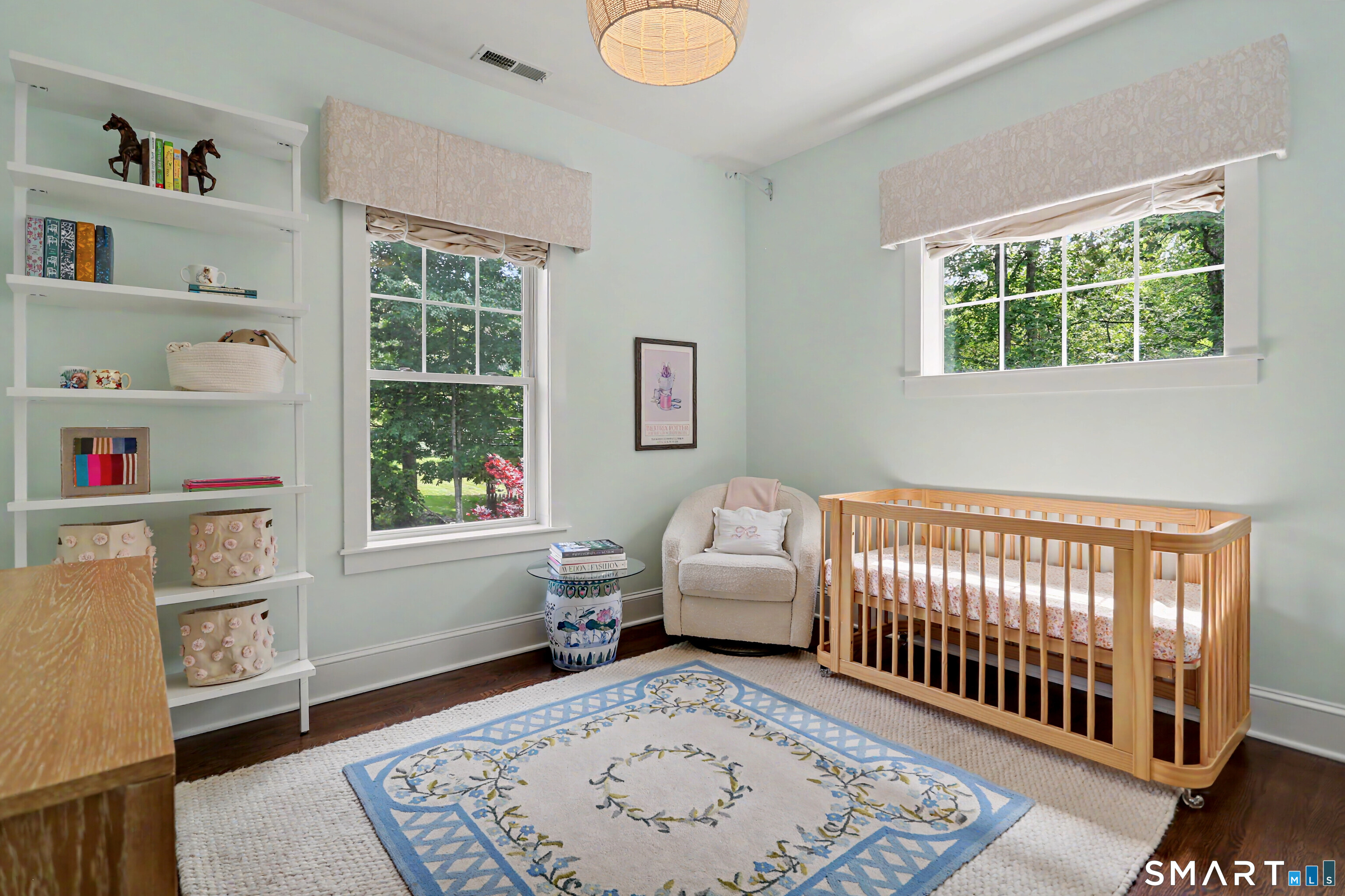 1192 Catamount Road Fairfield, CT 06824 - Photo 23 of 37