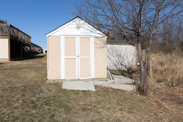 an aerial view of multiple house