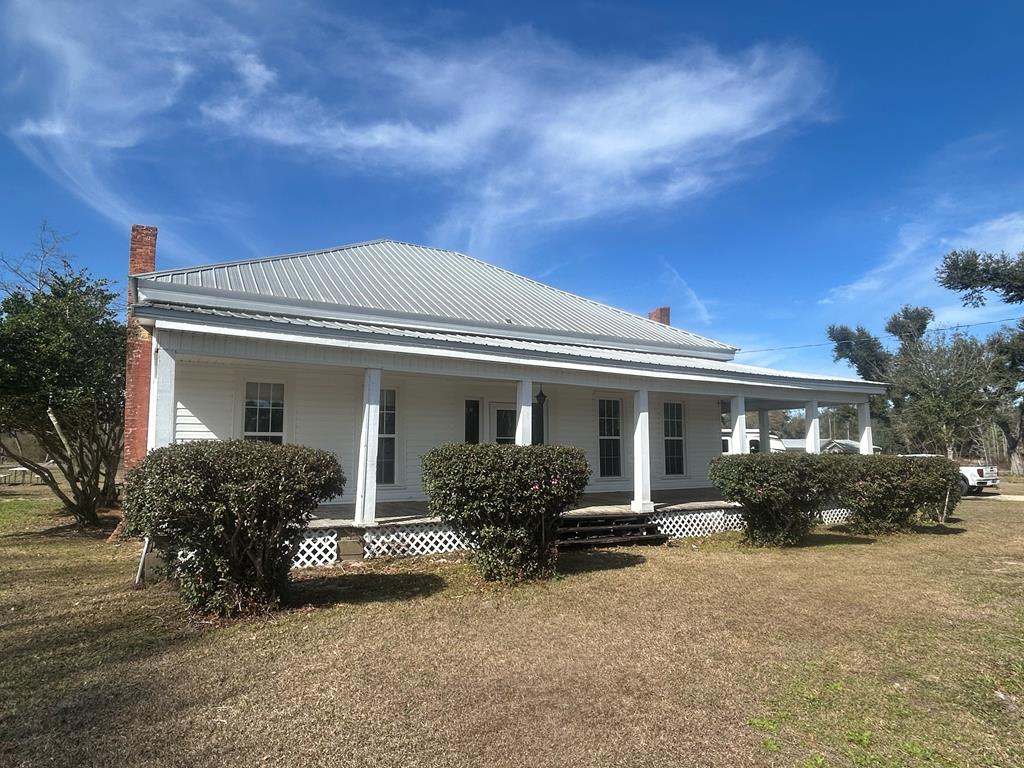 4717 State Line Road Cottonwood, AL 36320 - Photo 1 of 37