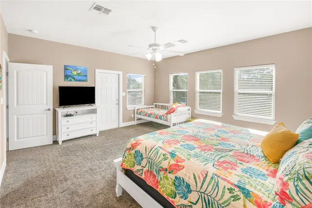 $1,985,000 | 413 6th Street, Port Aransas, TX 78373