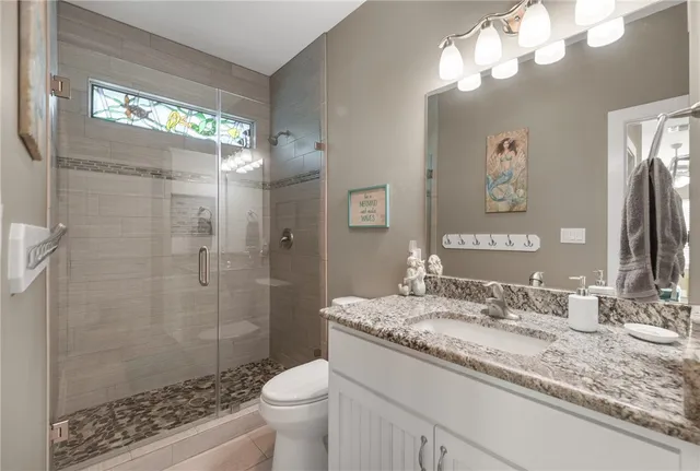 $1,985,000 | 413 6th Street, Port Aransas, TX 78373