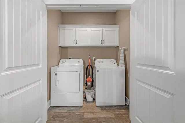 $1,985,000 | 413 6th Street, Port Aransas, TX 78373