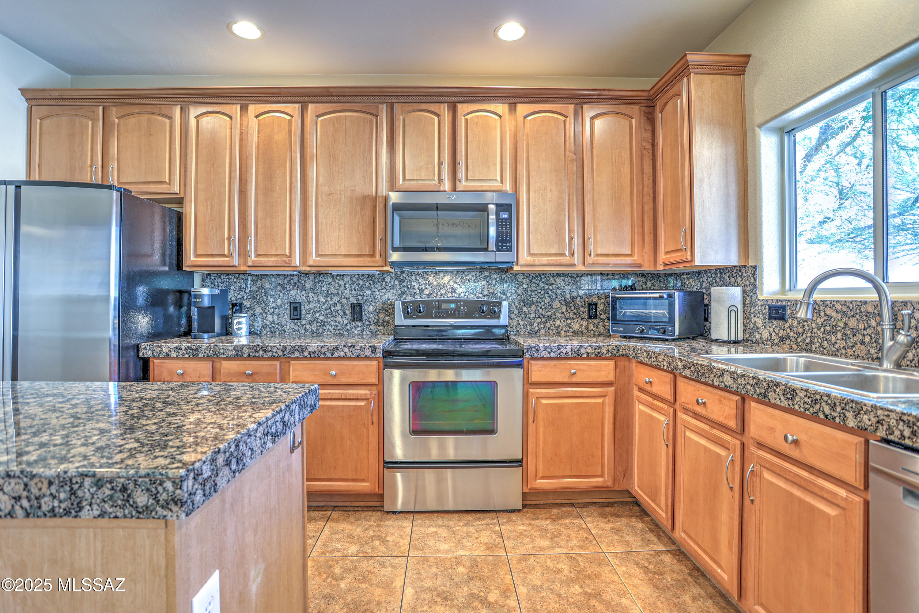 3551 East Mecate Road Tucson, AZ 85739 - Photo 14 of 49 Appliances pictured are not included