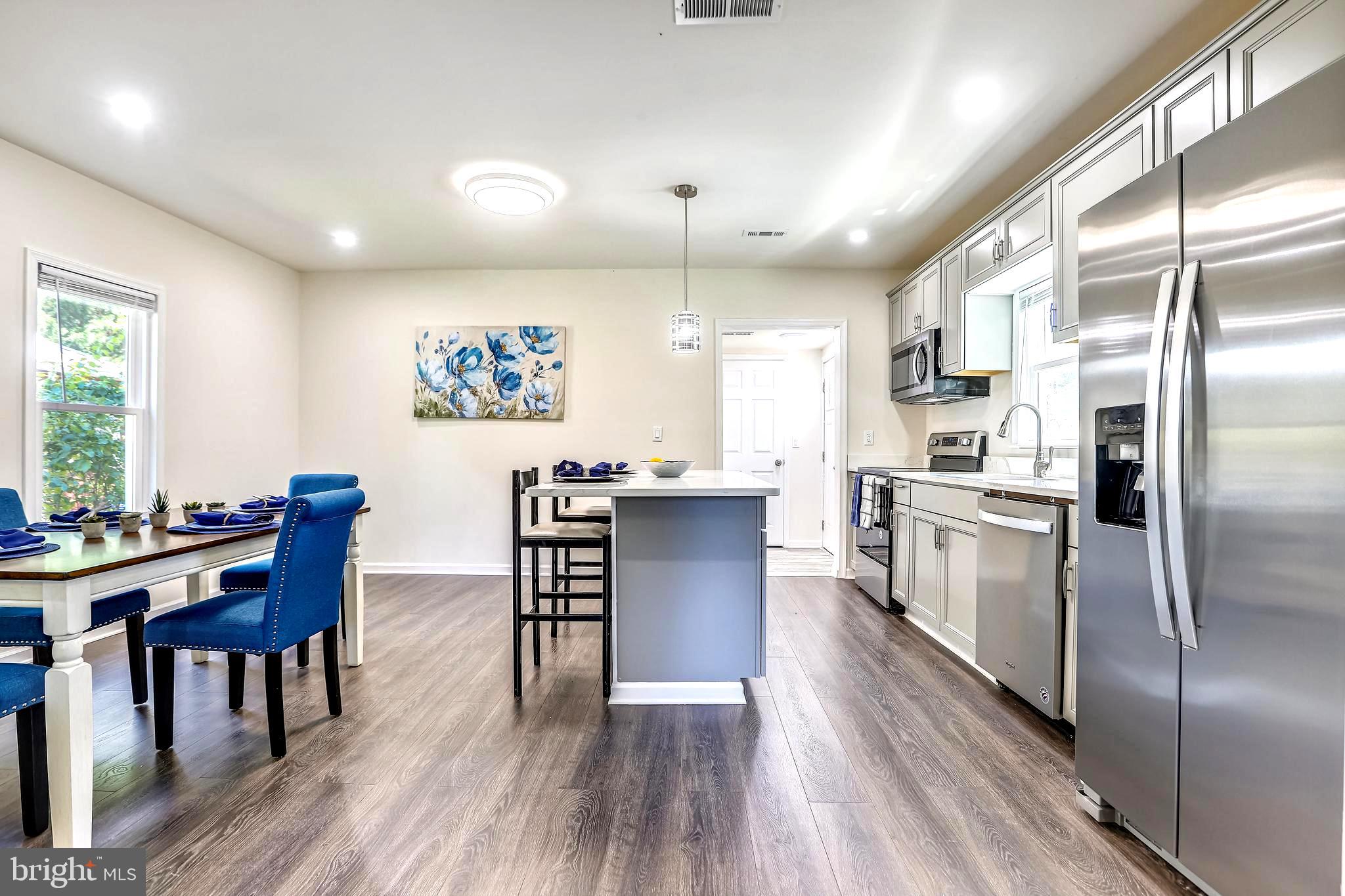 208 Maple Avenue Ridgely, MD 21660 - Photo 14 of 38 Modern Recessed and Pendant Lighting