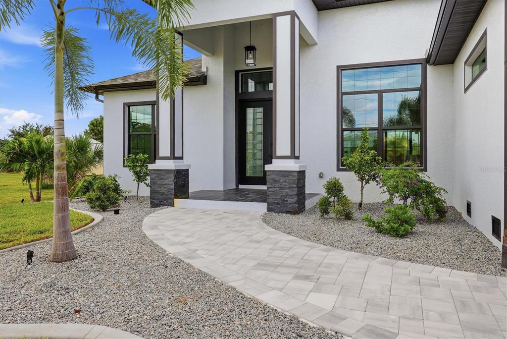 15417 Avery Road Port Charlotte, FL 33981 - Photo 4 of 50 Gallery Image 4