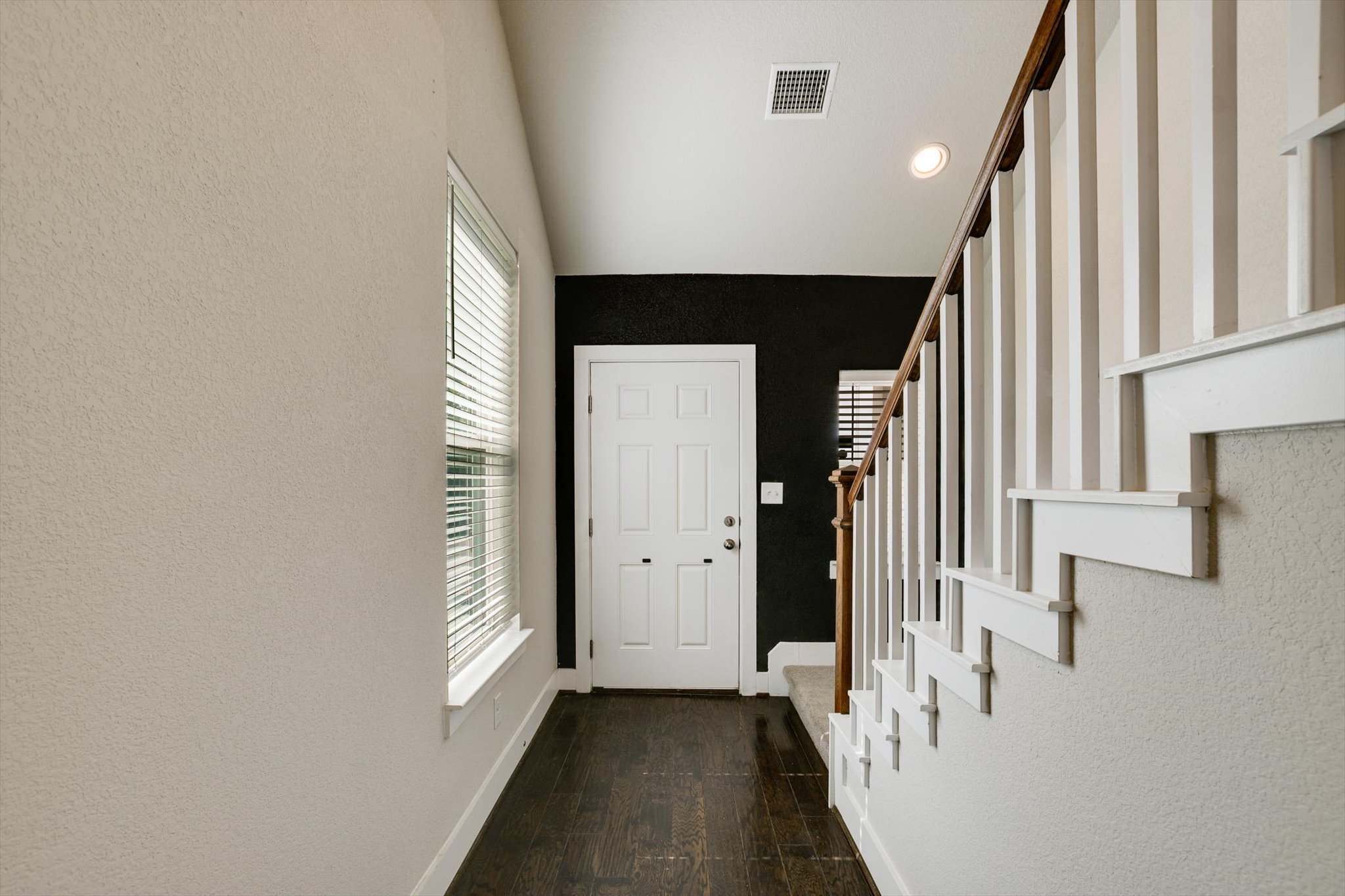 5826 Aviano Road Round Rock, TX 78665 - Photo 3 of 33