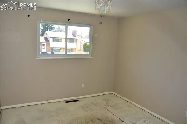 $376,000 | 4506 Ranch Circle, Colorado Springs, CO 80918