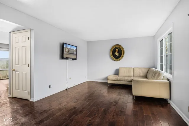 $295,000 | 155 Aspen Way, Carmel, IN 46032