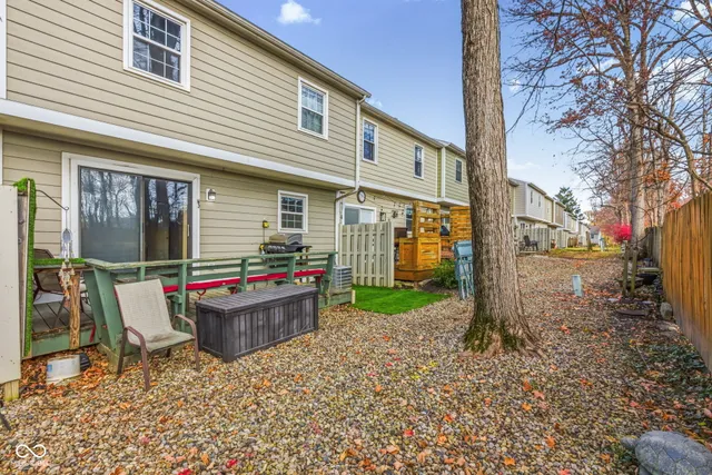 $295,000 | 155 Aspen Way, Carmel, IN 46032