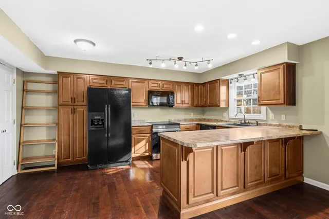 $295,000 | 155 Aspen Way, Carmel, IN 46032