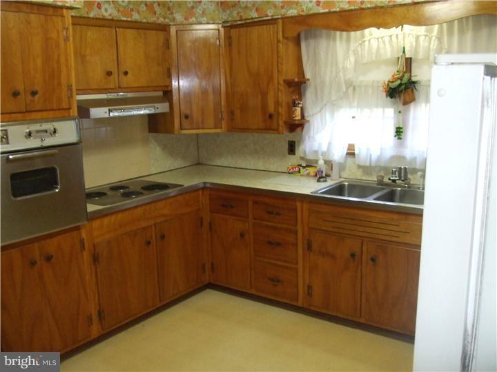 1729 Bear Corbitt Road Bear, DE 19701 - Photo 8 of 11 Gallery Image 8