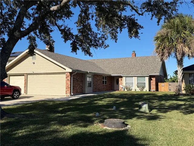 $385,000 | 154 Moonraker Drive, Slidell, LA 70458