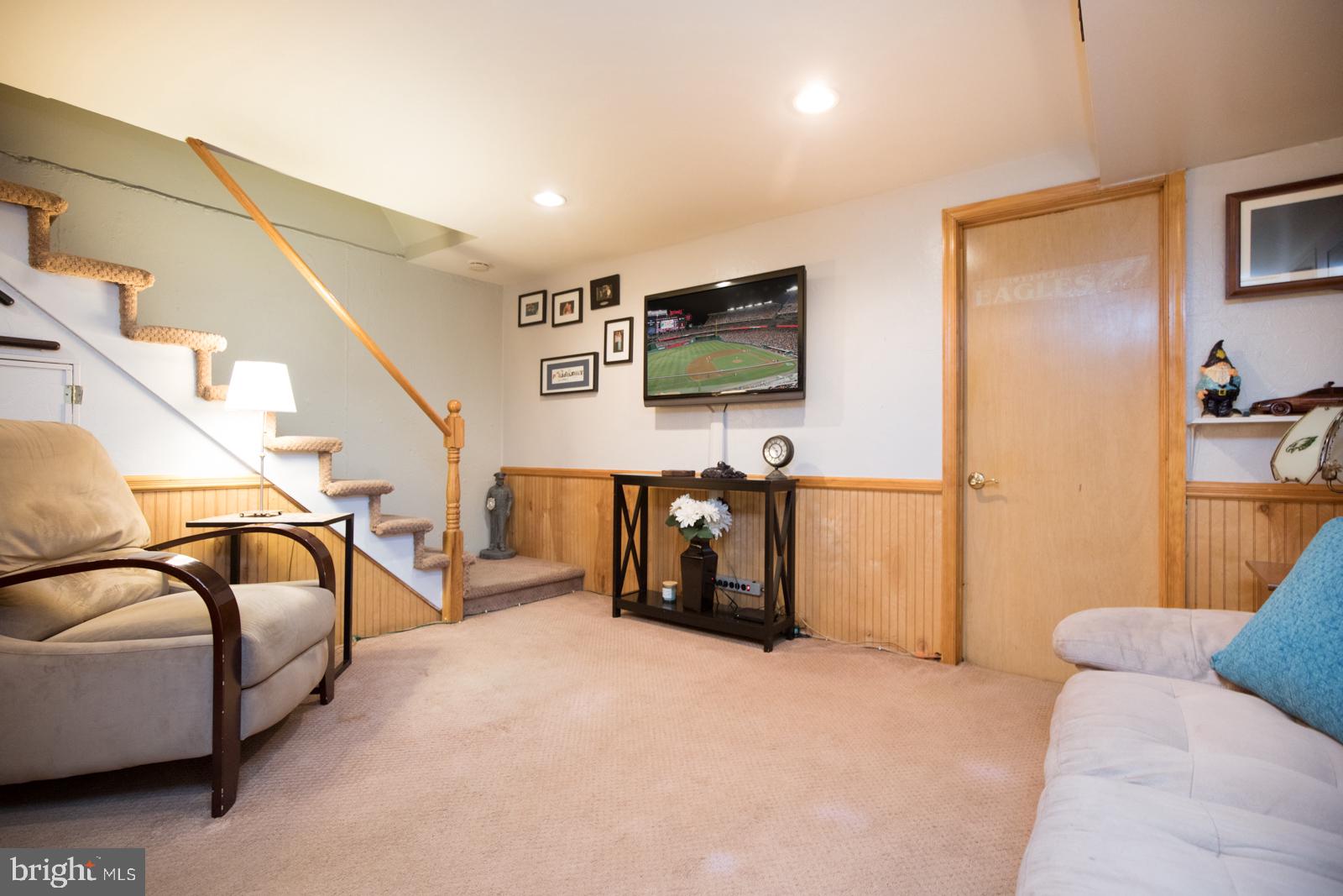 1234 Ripley Street Philadelphia, PA 19111 - Photo 32 of 44 Lower Level Entertaining