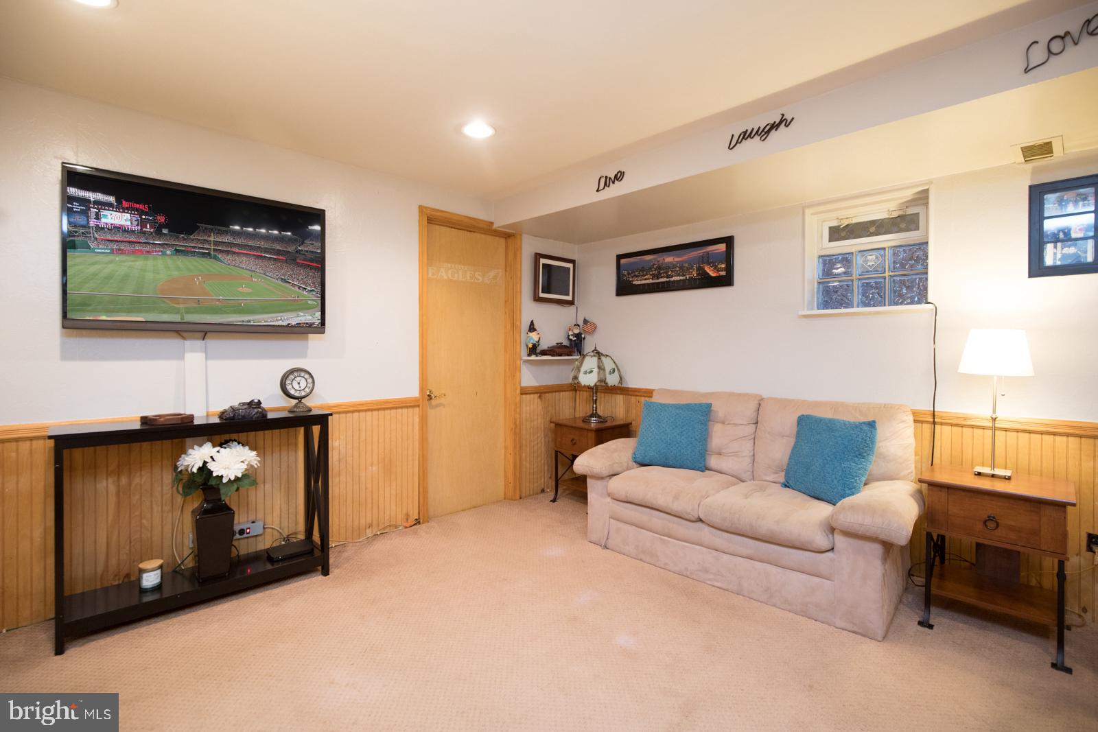 1234 Ripley Street Philadelphia, PA 19111 - Photo 33 of 44