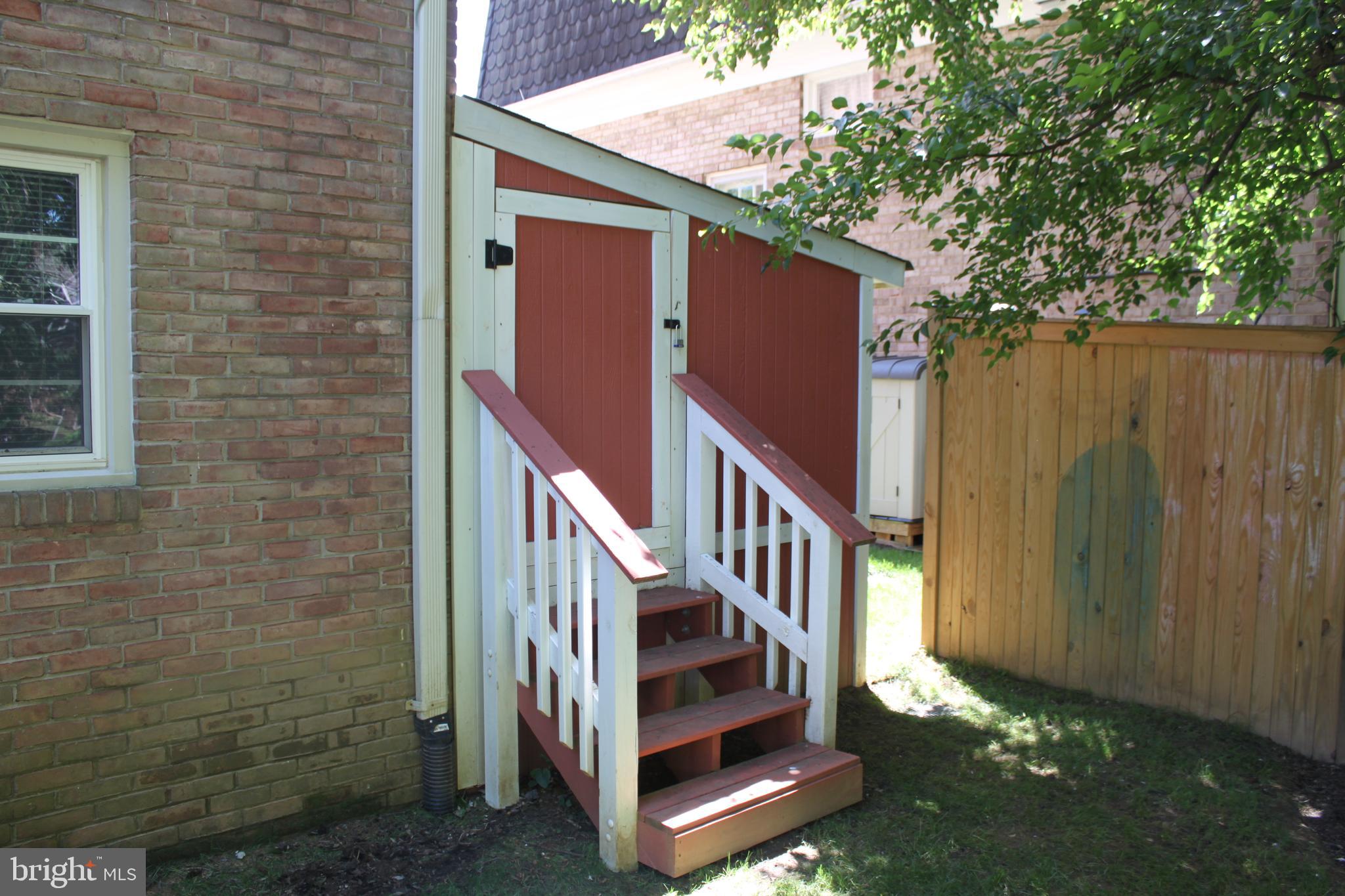 1214 Colonial Road McLean, VA 22101 - Photo 28 of 38