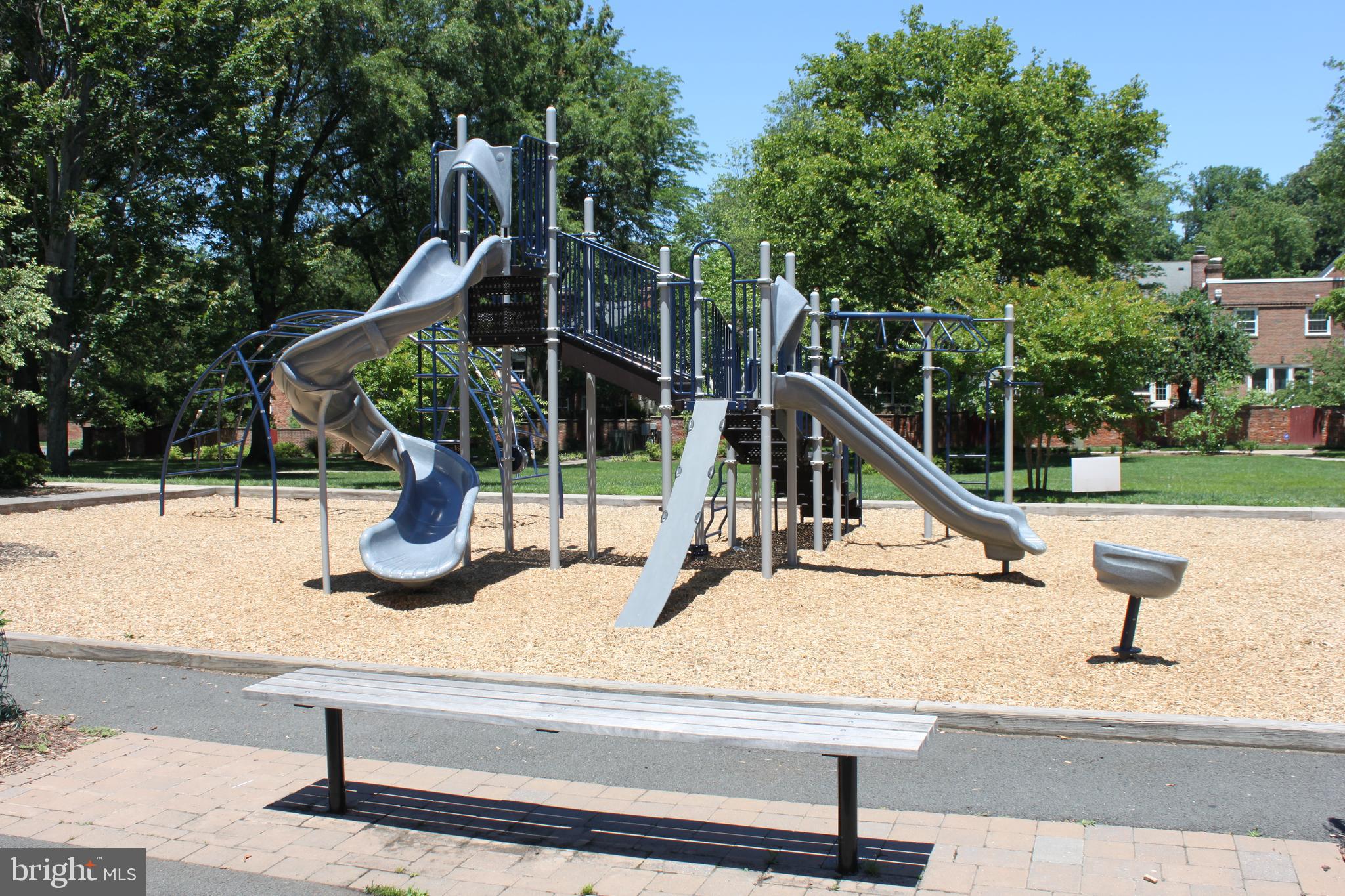 1214 Colonial Road McLean, VA 22101 - Photo 37 of 38