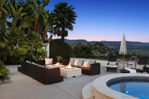 $2,800,000 | 2814 Paseo Del Sol, Escondido, CA 92025