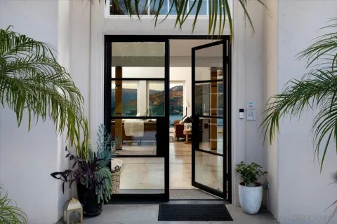 $2,800,000 | 2814 Paseo Del Sol, Escondido, CA 92025