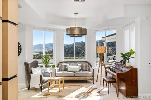$2,800,000 | 2814 Paseo Del Sol, Escondido, CA 92025