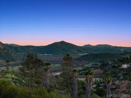 $2,800,000 | 2814 Paseo Del Sol, Escondido, CA 92025
