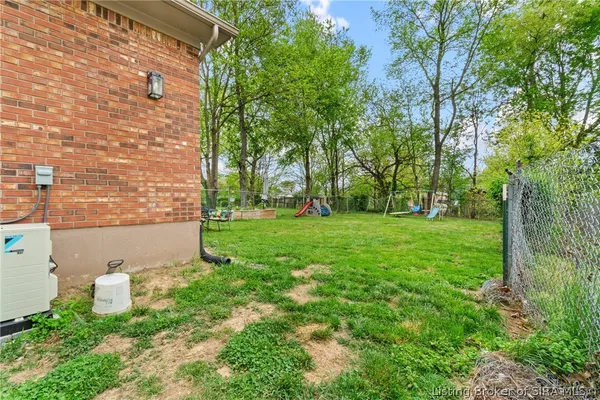 $255,000 | 3820 Carver Street, New Albany, IN 47150