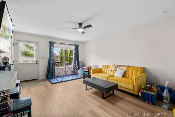 $255,000 | 3820 Carver Street, New Albany, IN 47150