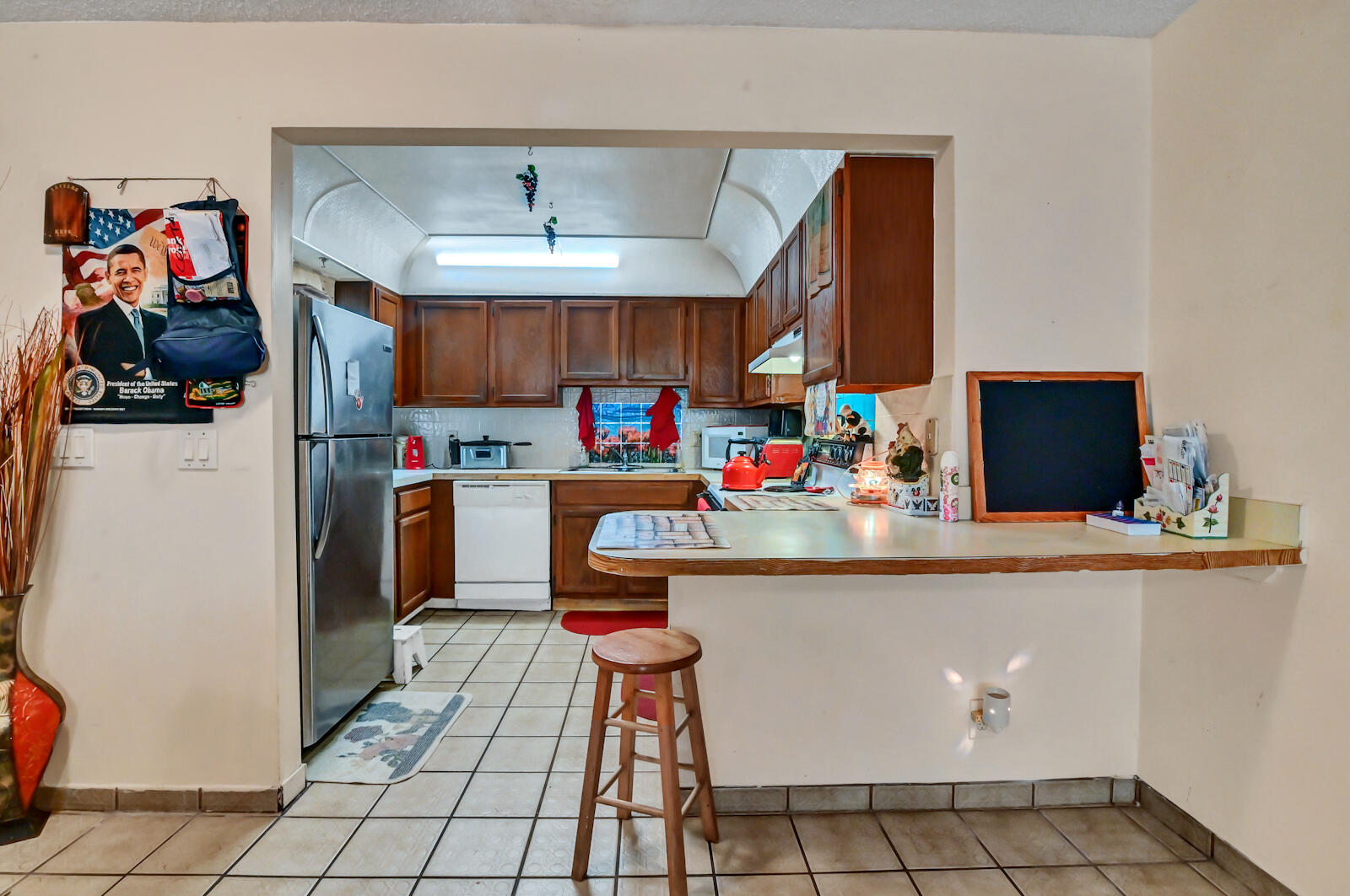 2291 Linton Ridge Circle, Unit B12 Delray Beach, FL 33444 - Photo 6 of 17 06 Kitchen 01