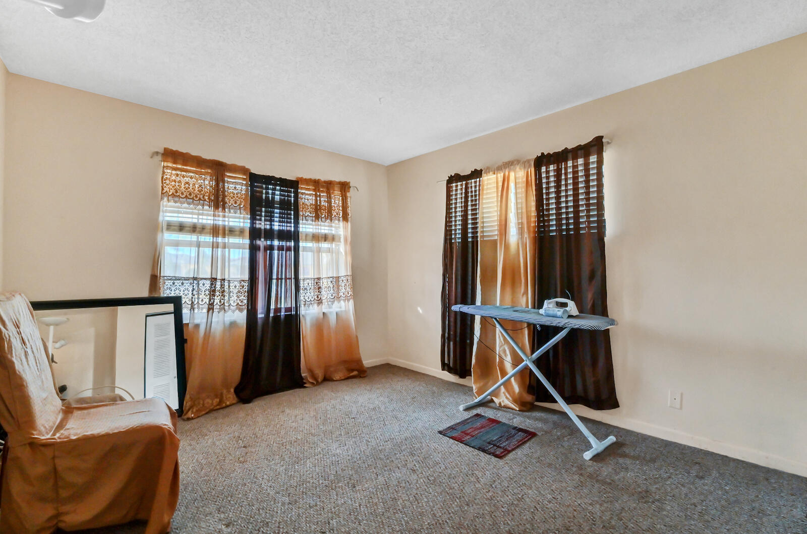 2291 Linton Ridge Circle, Unit B12 Delray Beach, FL 33444 - Photo 9 of 17 09 Bedroom 01