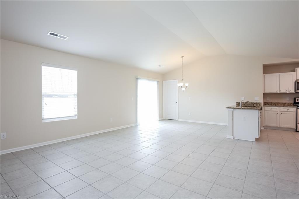 118 Calhoun Place Burlington, NC 27217 - Photo 2 of 15