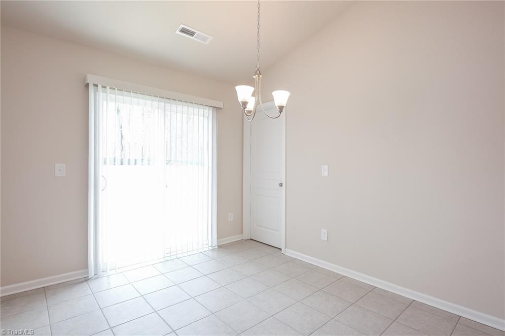 118 Calhoun Place Burlington, NC 27217 - Photo 3 of 15