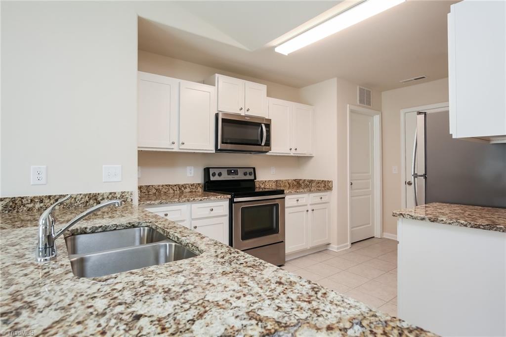 118 Calhoun Place Burlington, NC 27217 - Photo 5 of 15