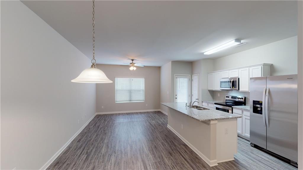 4048 Kingsbrook Boulevard Decatur, GA 30034 - Photo 9 of 34