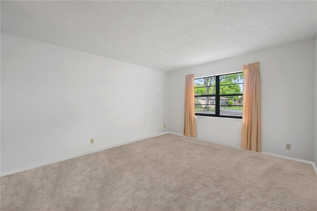 104 Gate Road Hollywood, FL 33024 - Photo 11 of 30 Photo 11