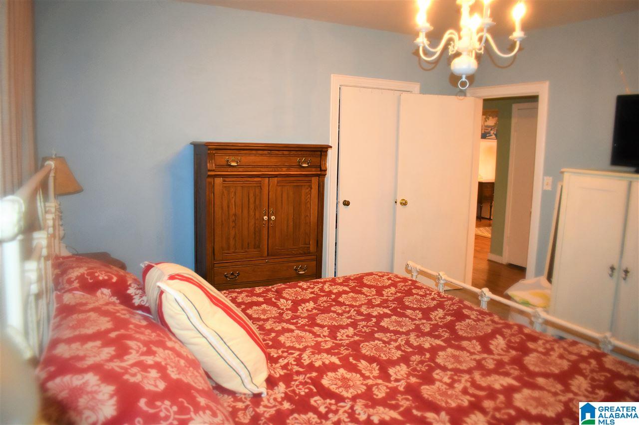 733 Martinwood Road Birmingham, AL 35235 - Photo 11 of 43