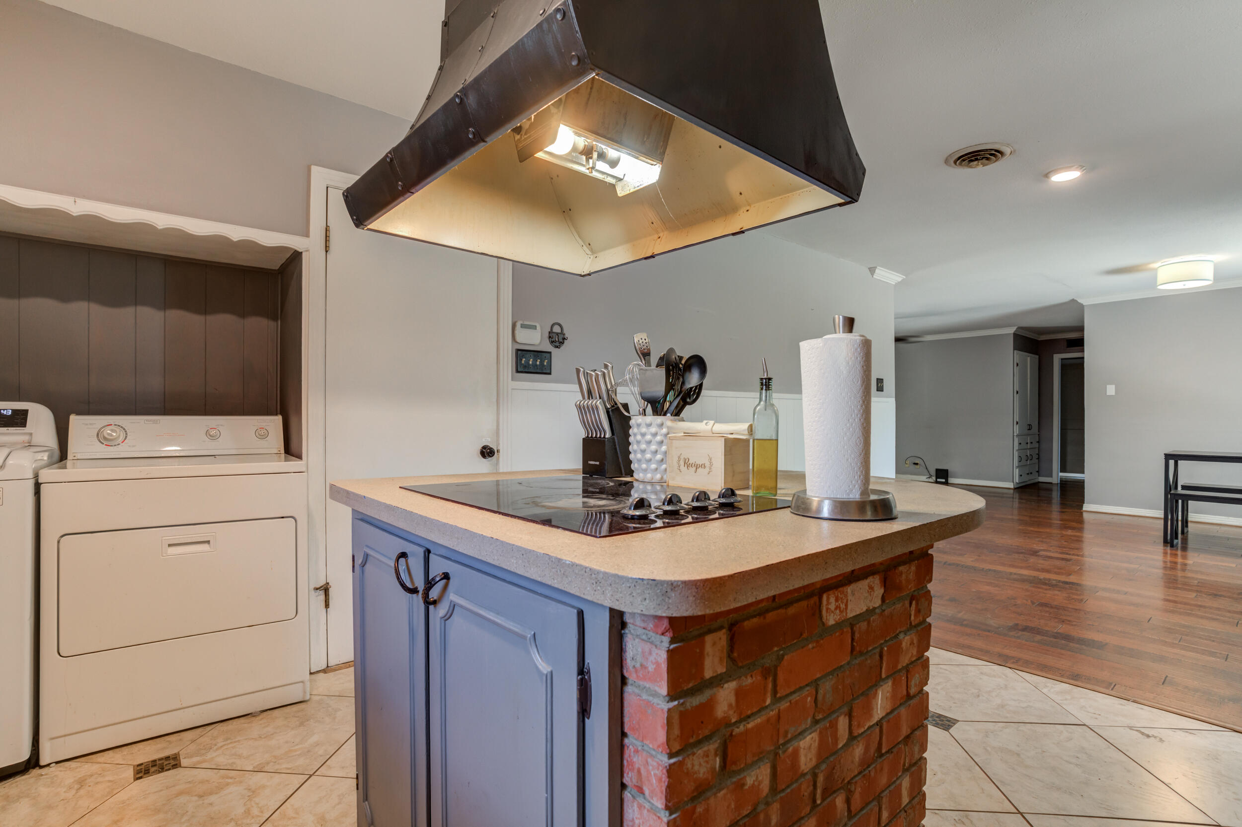 3605 41st Street Lubbock, TX 79413 - Photo 24 of 46 DSC05389_90_91_92_93
