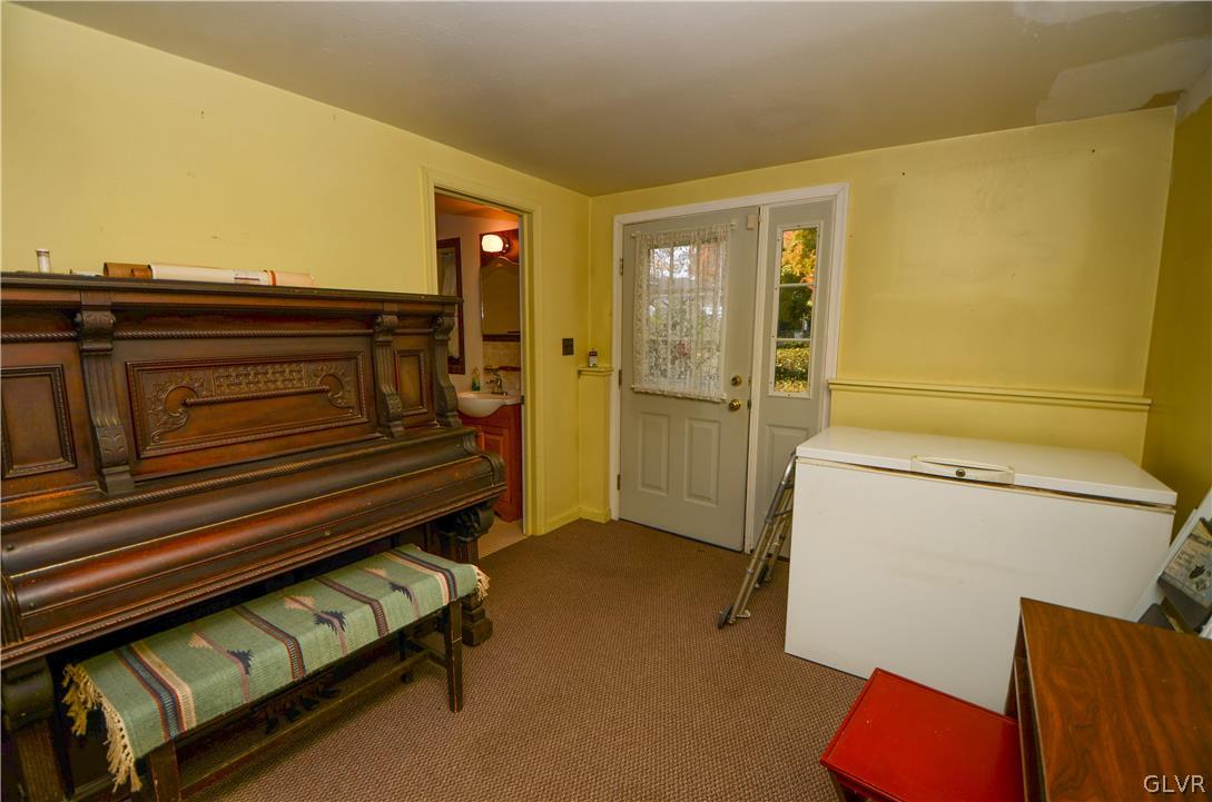 3119 Hilly Road Bethlehem, PA 18017 - Photo 16 of 22 Gallery Image 16
