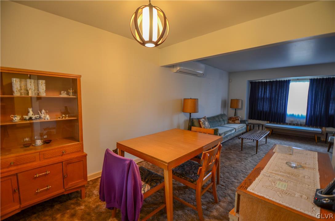 3119 Hilly Road Bethlehem, PA 18017 - Photo 6 of 22 Gallery Image 6
