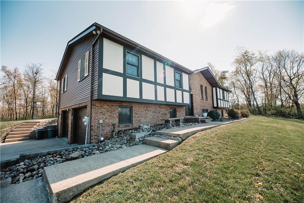 772 Evergreen Road Leechburg, PA 15656 - Photo 2 of 24 Gallery Image 2