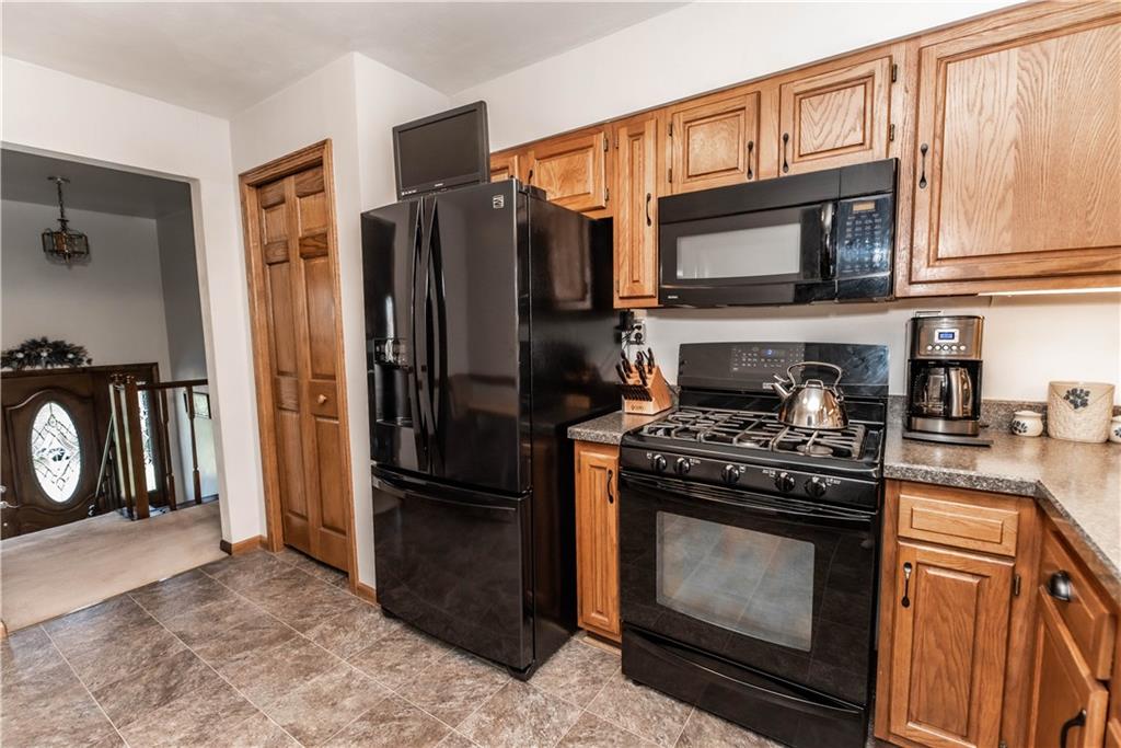 772 Evergreen Road Leechburg, PA 15656 - Photo 12 of 24 Gallery Image 12