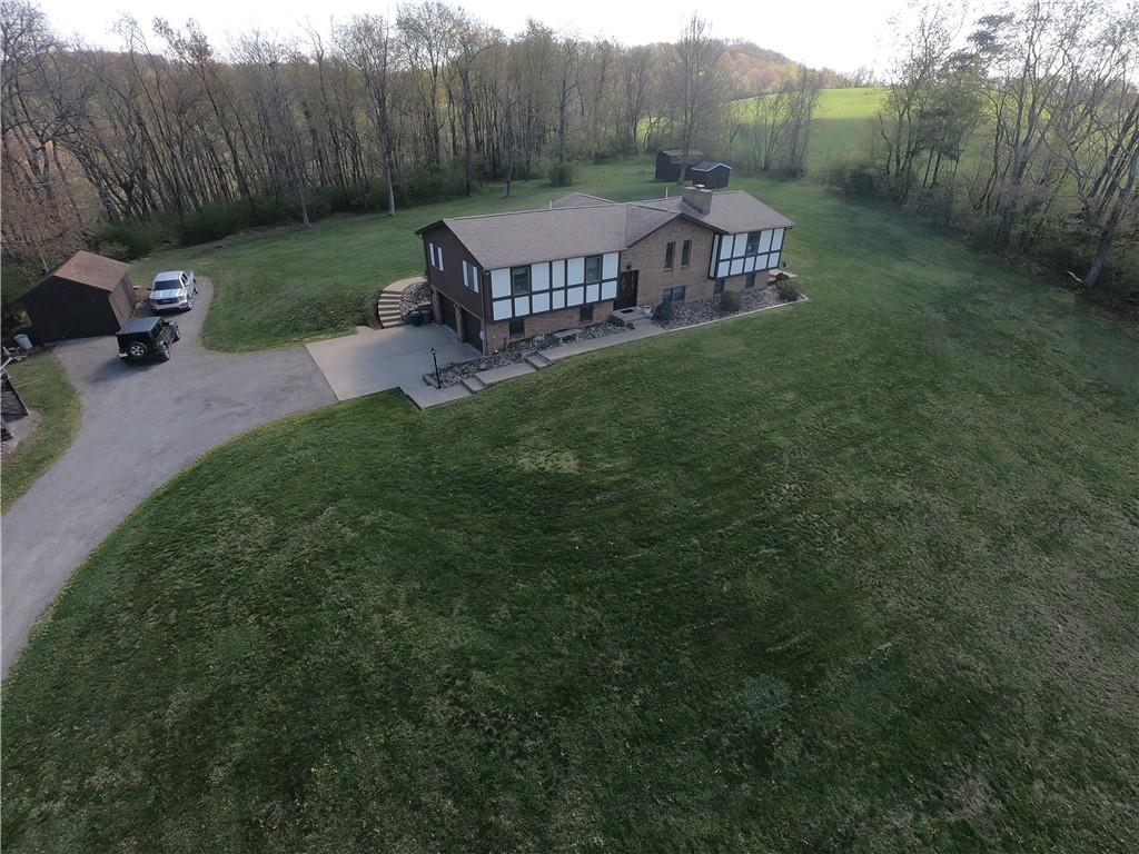 772 Evergreen Road Leechburg, PA 15656 - Photo 4 of 24 Gallery Image 4