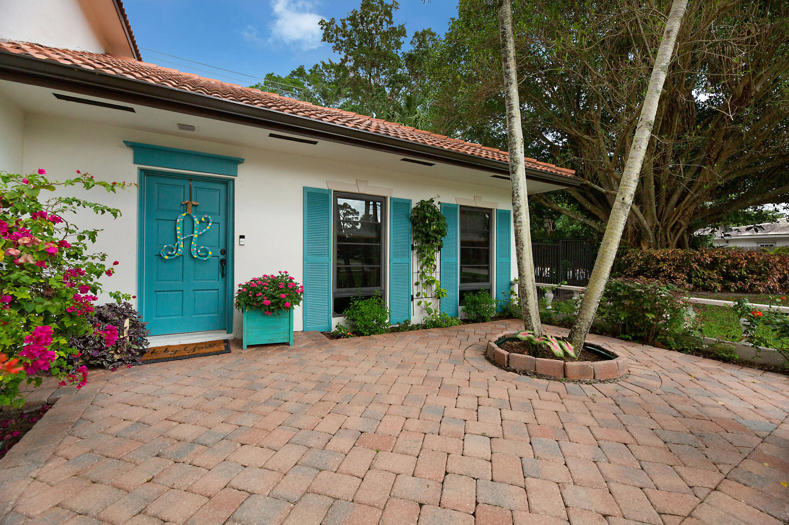 700 Northwest 7th Avenue Boca Raton, FL 33486 - Photo 3 of 50 03_700_NW_7th_Ave__7_of_50_mls